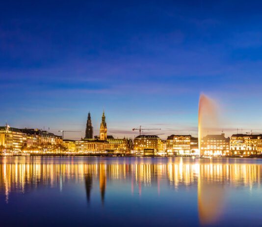 Окраса Гамбурга – озеро Альстер та його історія