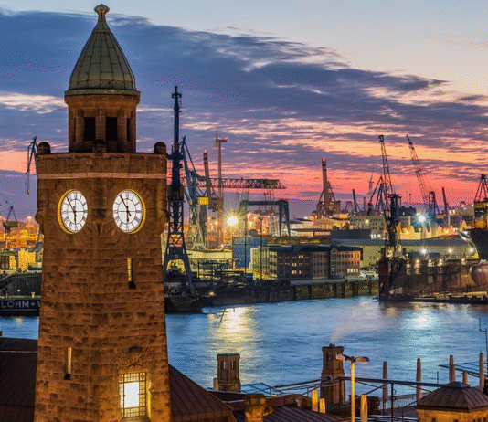 Развитие телекоммуникаций города Гамбург